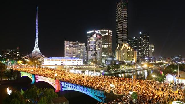 墨尔本||庆白夜节和中国农历新年，本周末将有近百万人进city