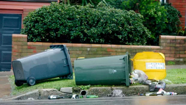 【注意】澳政府敛财再出新花样：垃圾桶放门外太久，将罚1500澳币
