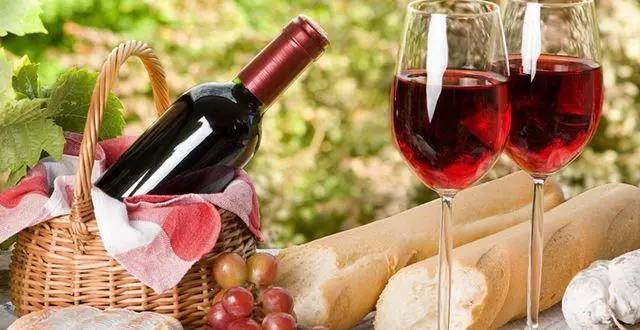 选酒看场合，喝酒看对象：澳洲葡萄酒攻略 - 朋友聚会、商务晚宴如何选购葡萄酒？